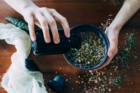 tea_blending_large tea_blending_large