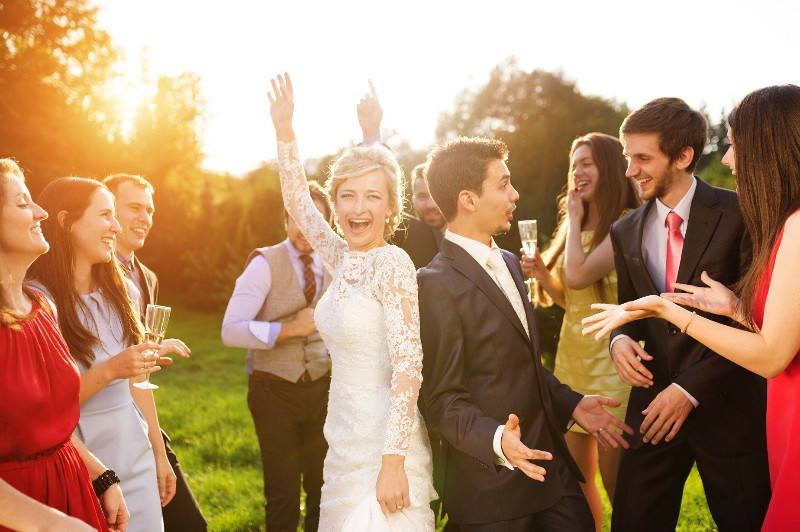 1848x1230xWeddings-page-2.jpg.pagespeed.ic_.pf0_aQOYSi 1848x1230xWeddings-page-2.jpg.pagespeed.ic_.pf0_aQOYSi